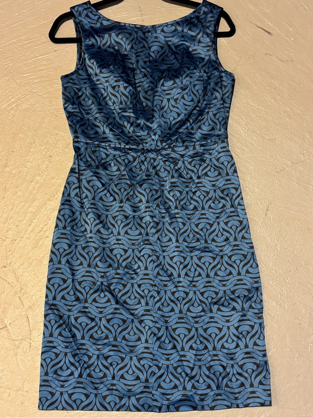 Banana Republic Blue Patterned Sleeveless Sheath Dress